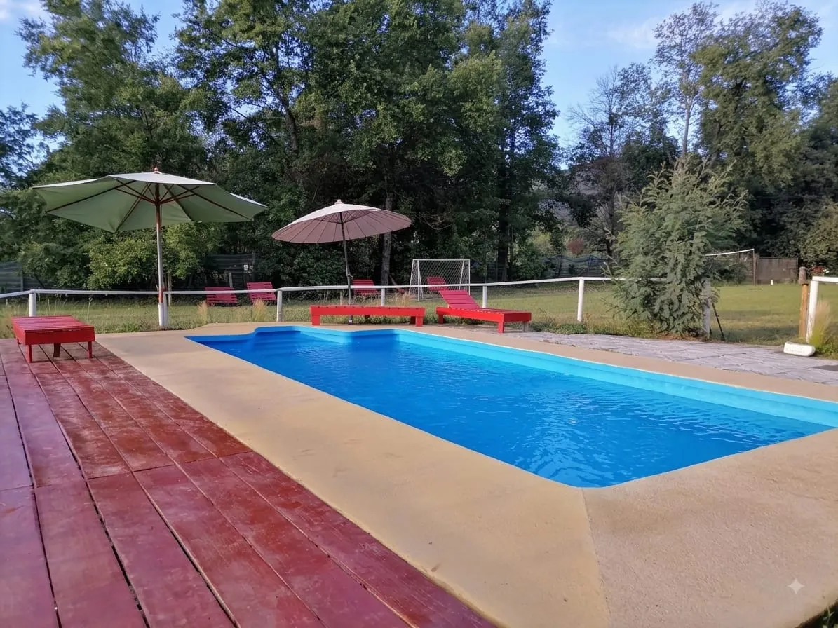 Piscina de Cabañas Pilmaiken